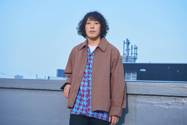 Maguro Taniguchi es vocalista y guitarrista de KANA-BOON.